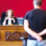 Prévenu et juge